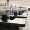 Barreira de proteção anti-viral em acrílico para balcão mesas caixas de supermercado
