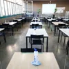 Barreira de proteção anti-viral em acrílico para balcão mesas caixas de supermercado