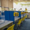 Barreira de proteção anti-viral em acrílico para balcão mesas caixas de supermercado