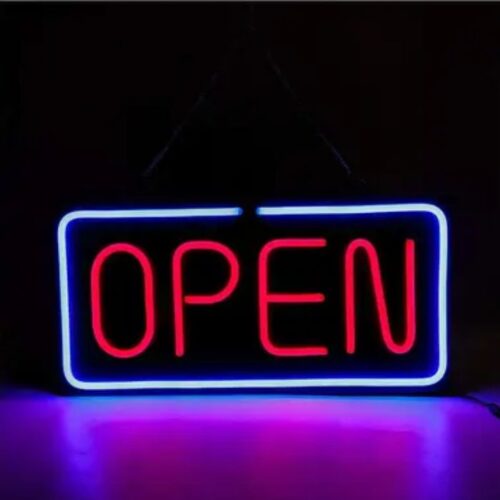 Neon led em acrílico com letras